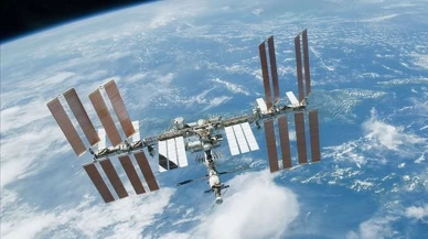 NASA ve Spacex'ten dev anlaşma: Uluslararası Uzay İstasyonu'nu parçalayacak