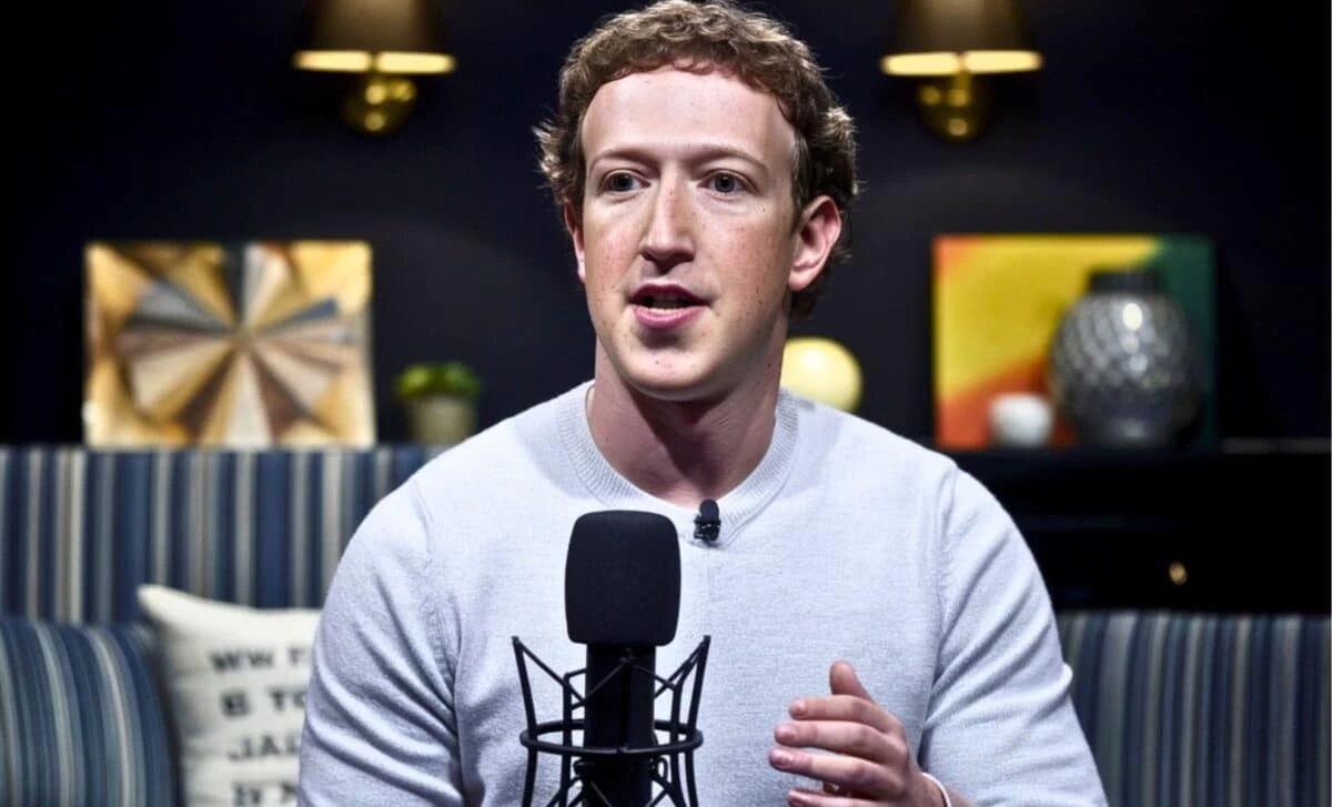 Mark Zuckerberg: "Akıllı Gözlükler, Akıllı Telefonların Yerini Alacak"